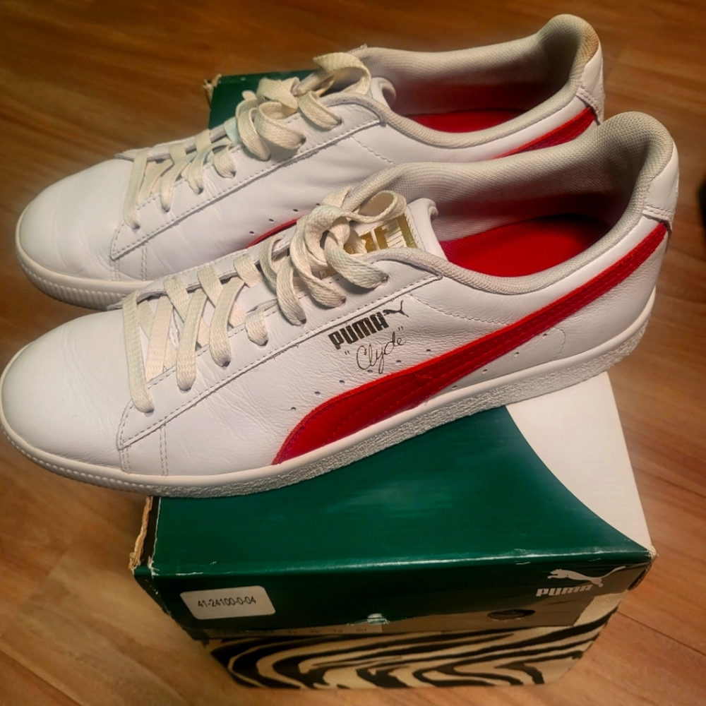 Puma Clyde core l foil , size 12 , White & Red